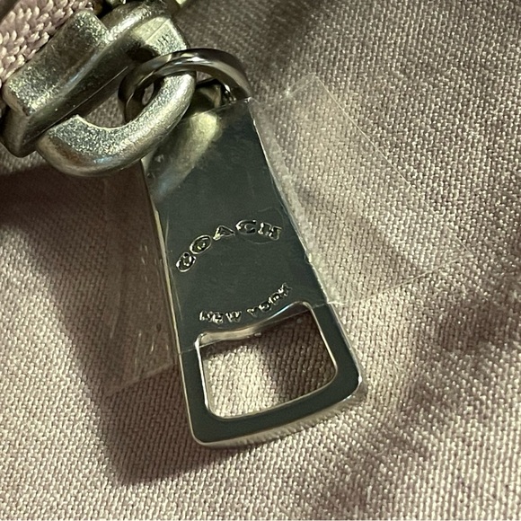 Coach small Teri purple lavender tea rose shoulder bag - Picture 10 of 10